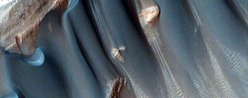 Dunes on Mars via HiRISE